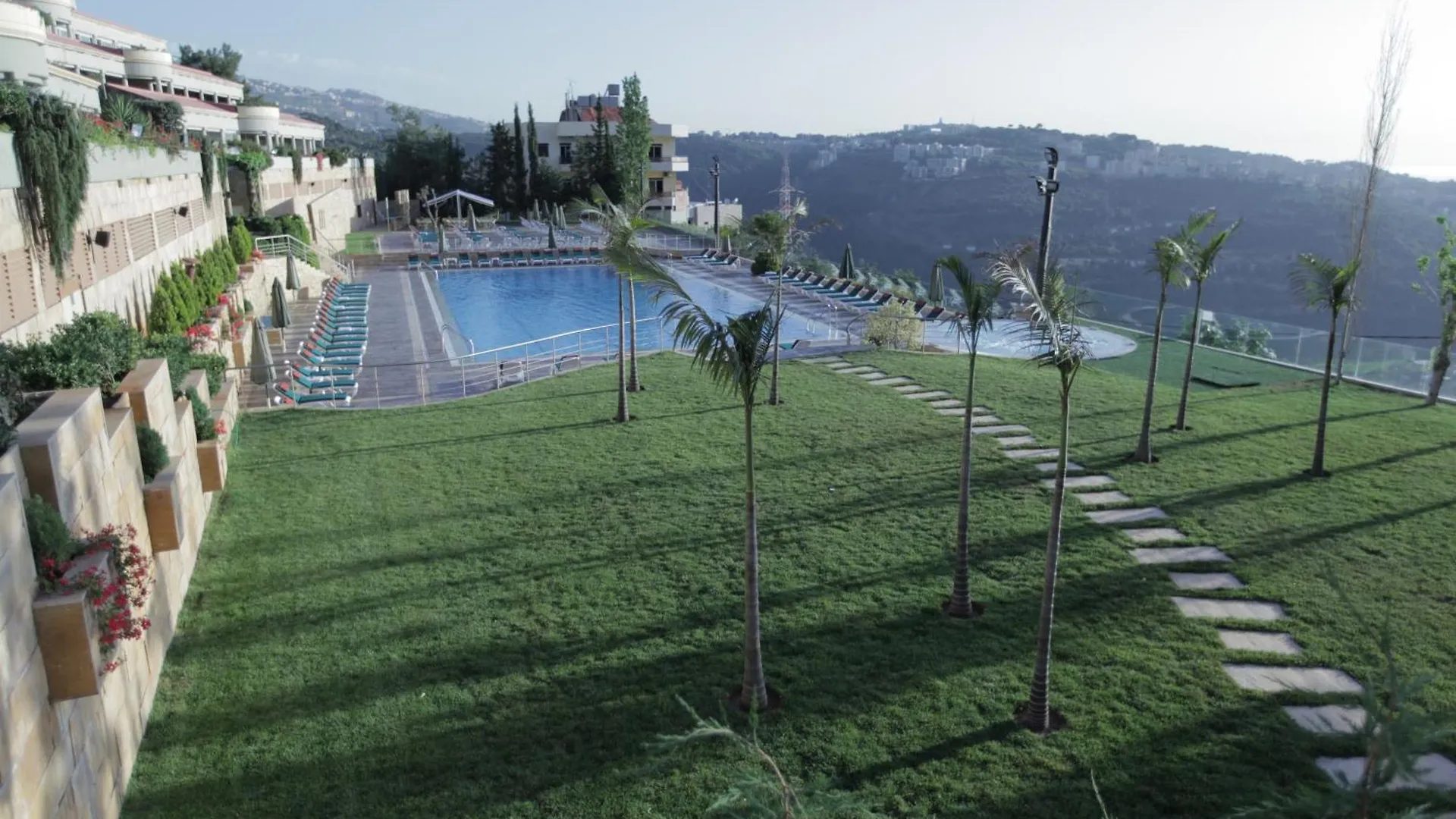 Monteverde Hotel Beit Mery 3*,  Lebanon