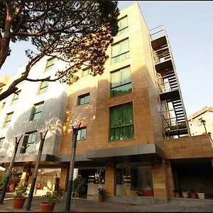Hotel Le Noble, Zouk El Kharab